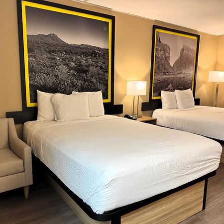 Hotel Super 8 By Wyndham Corpus Christi Airport Zewnętrze zdjęcie
