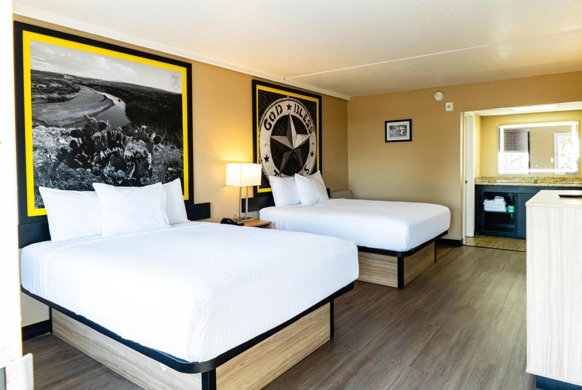 Hotel Super 8 By Wyndham Corpus Christi Airport Zewnętrze zdjęcie